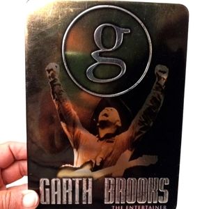 Garth Brooks the Entertainer
